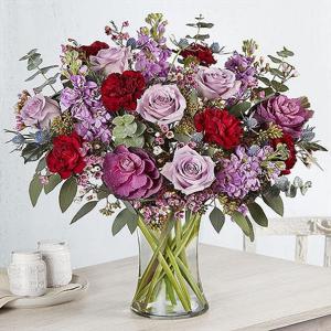 Duygusal Teselli Aranjmanı Gül, Karanfil ve Şebboy Aranjmanı nin resmi