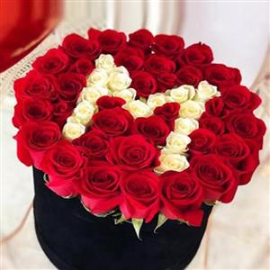 Kutuda Kişiye Özel Gül nin resmi