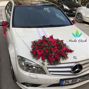 Kırmızı Gelin Arabası  nin resmi