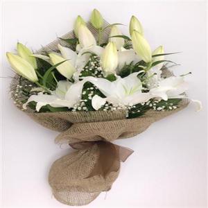 Sade Güzellik Beyaz Lilyum Buketi nin resmi