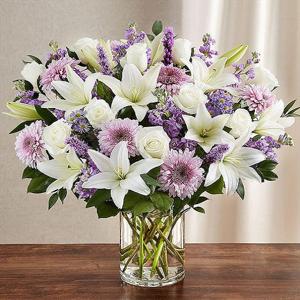 Samimi Hüzün Lilyum, Gerbera, Şebboy ve Kır Çiçekleri Aranjmanı nin resmi