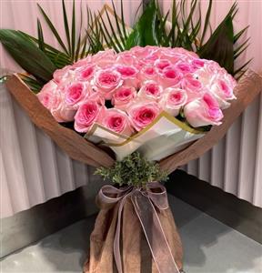 21 li pembe gül buketi