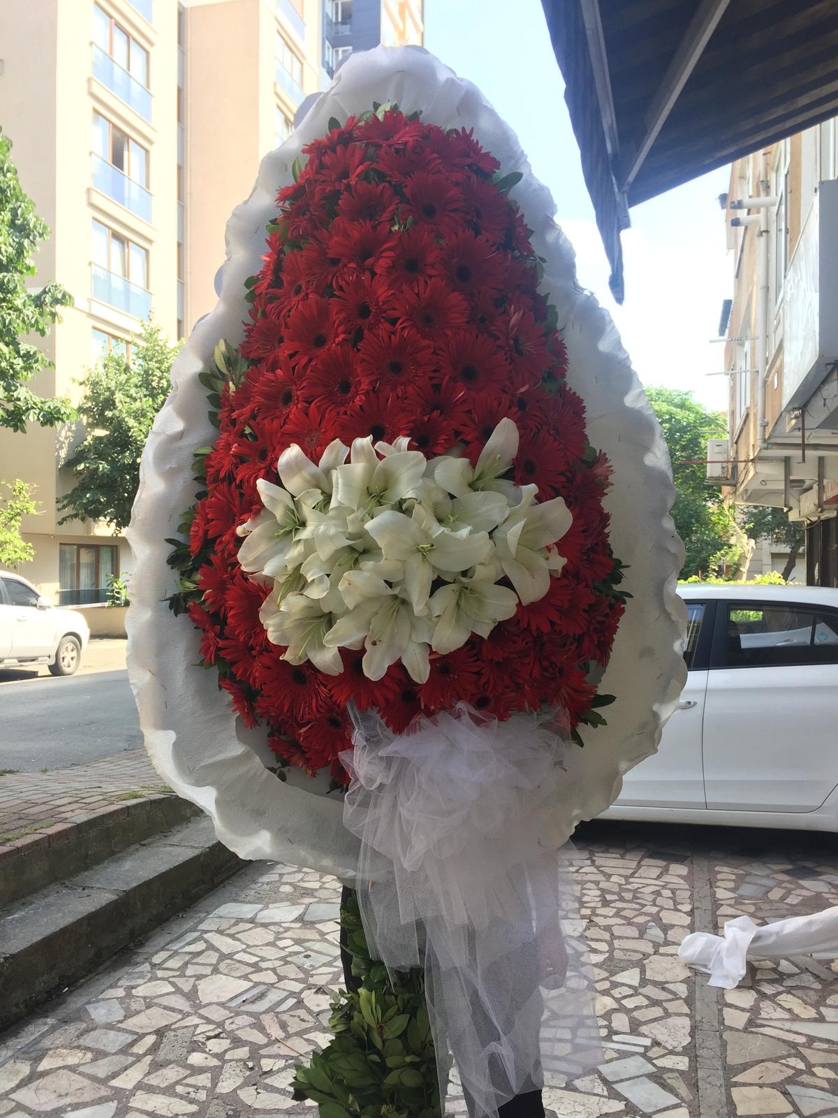 kırmızı beyaz gelin duvağı